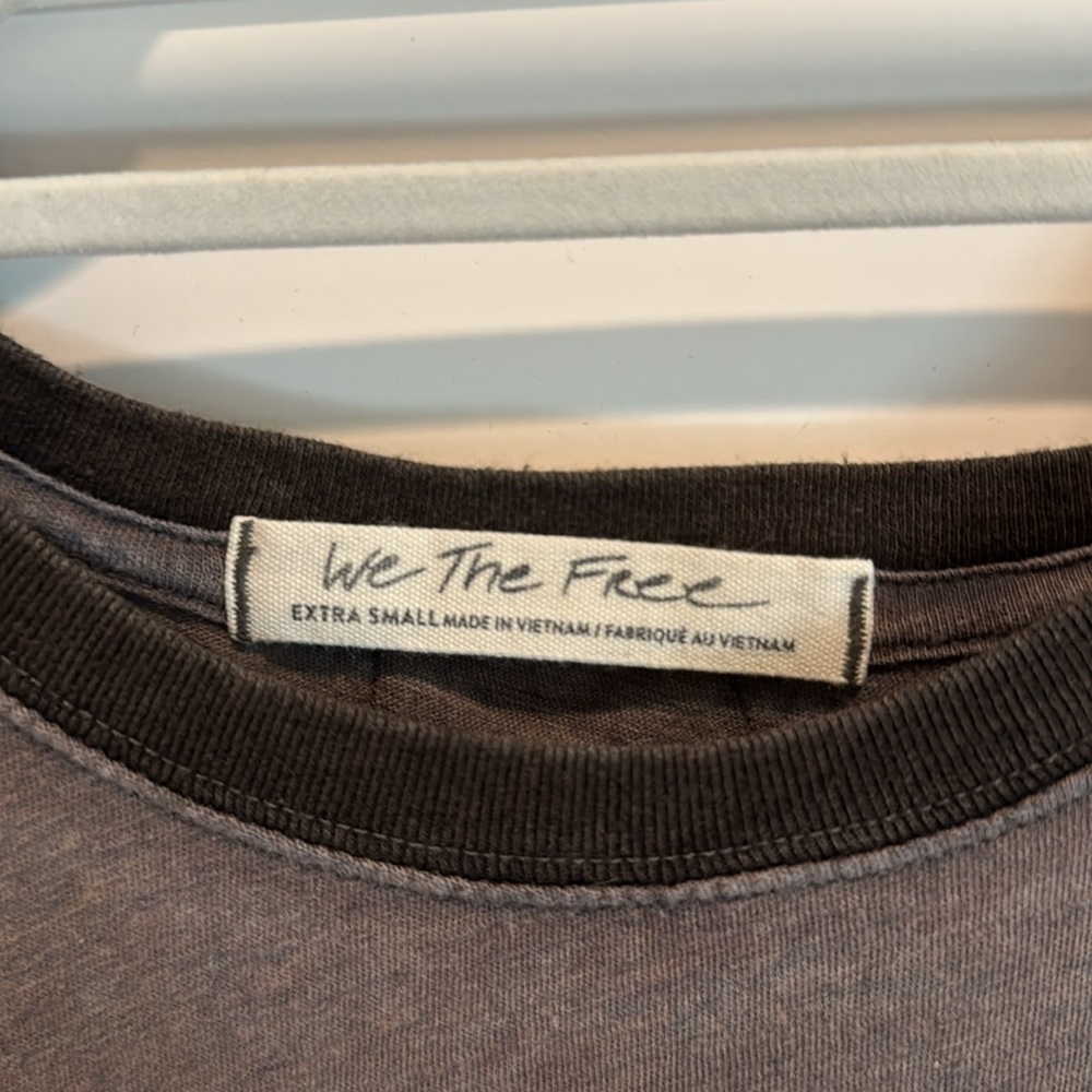Free People Tee - Picture 2 of 4